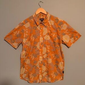 Patagonia Organic Cotton Orange Floral Mens Casual Shirt Size Medium NWT
